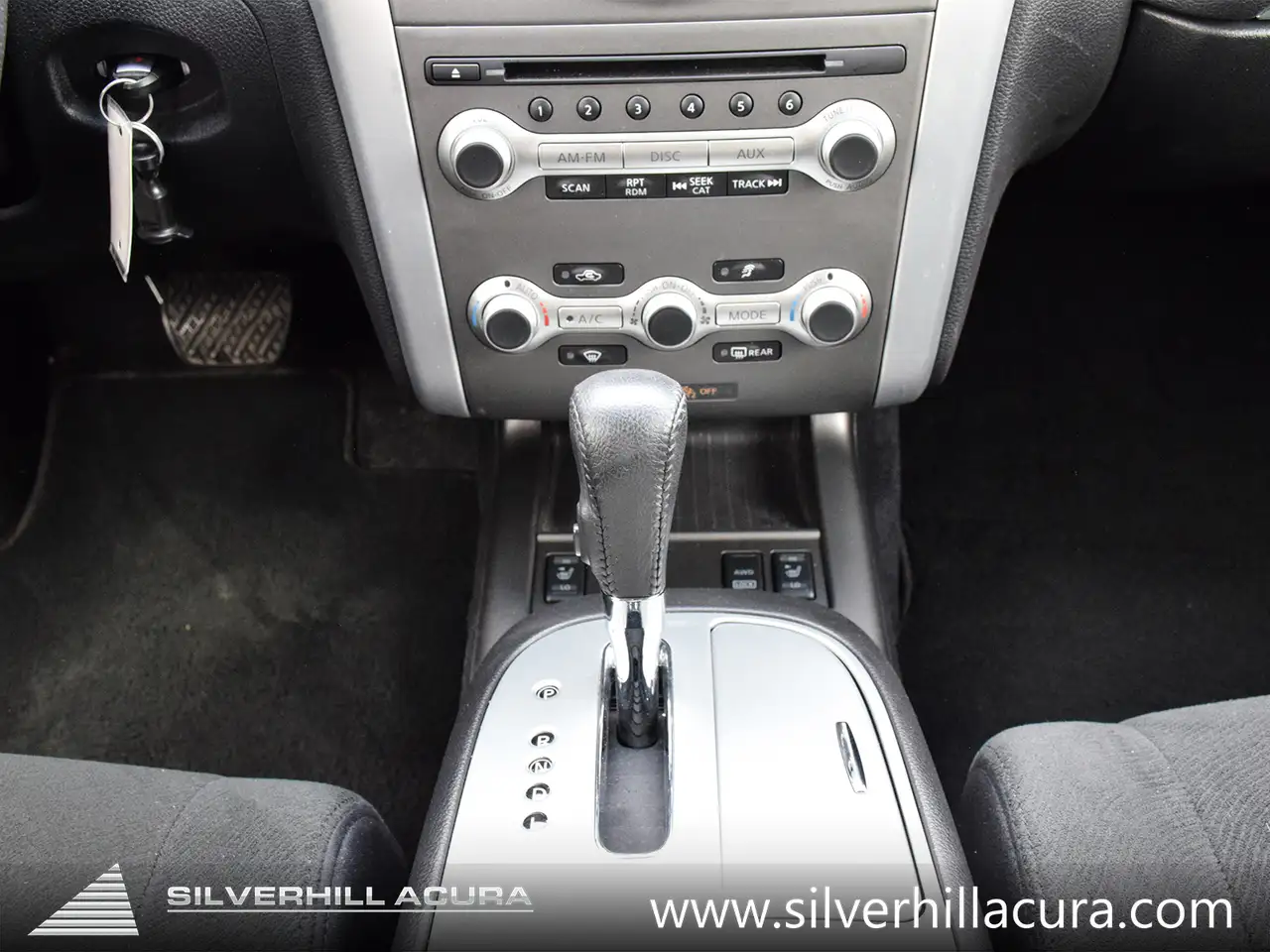 Nissan Murano снимка Nissan Murano