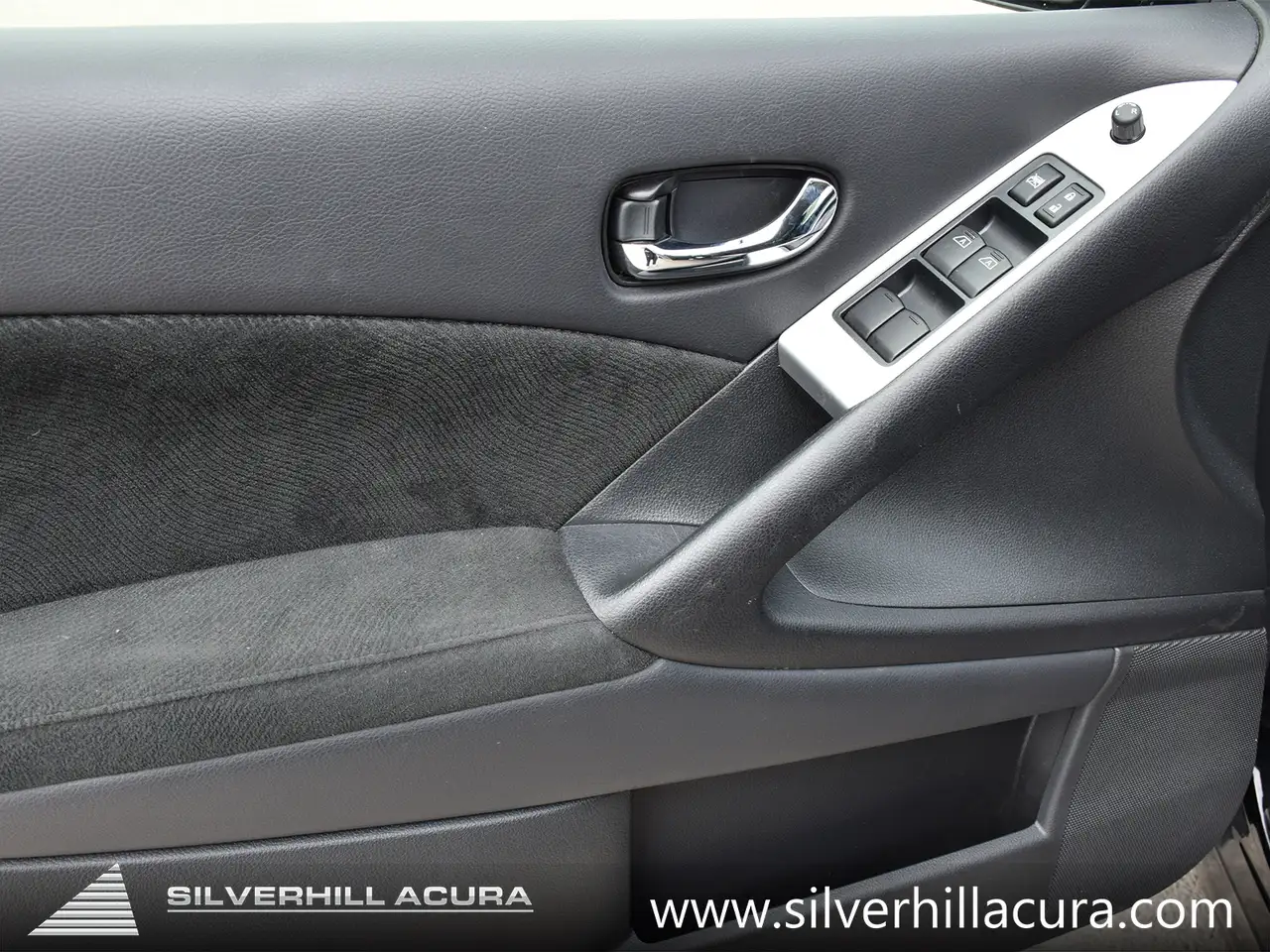 Nissan Murano снимка Nissan Murano