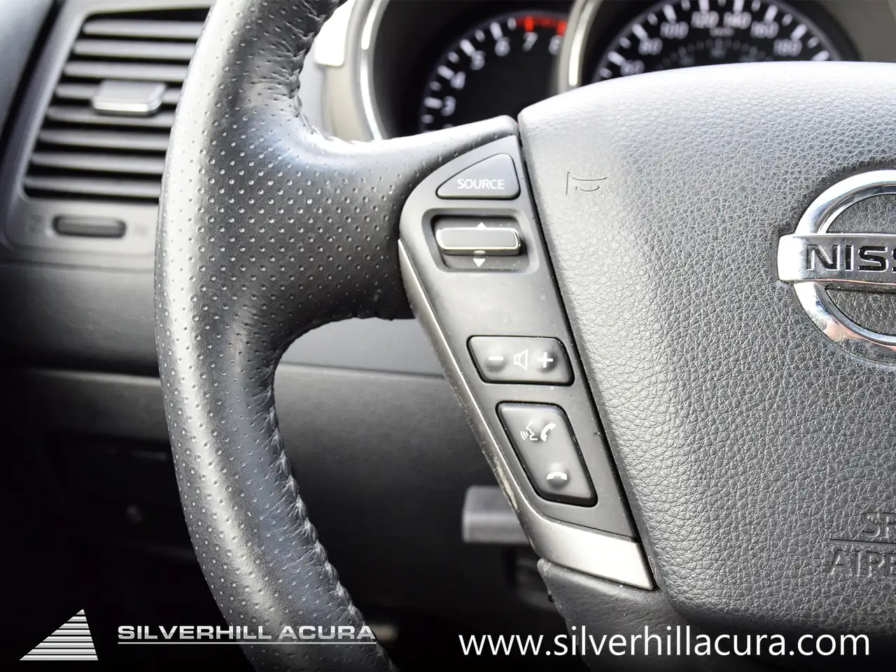 Nissan Murano снимка Nissan Murano