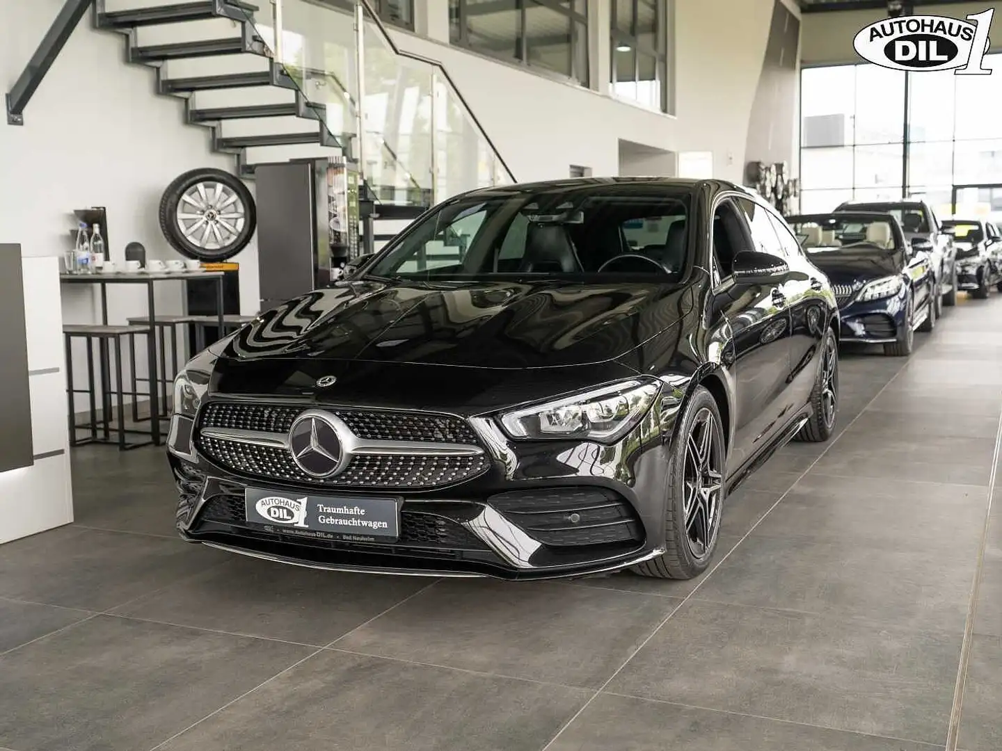 Mercedes-Benz CLA 200 SB 7G-DCT *AMG*R-KAMERA*AMBIENTE*LED* Zwart - 2