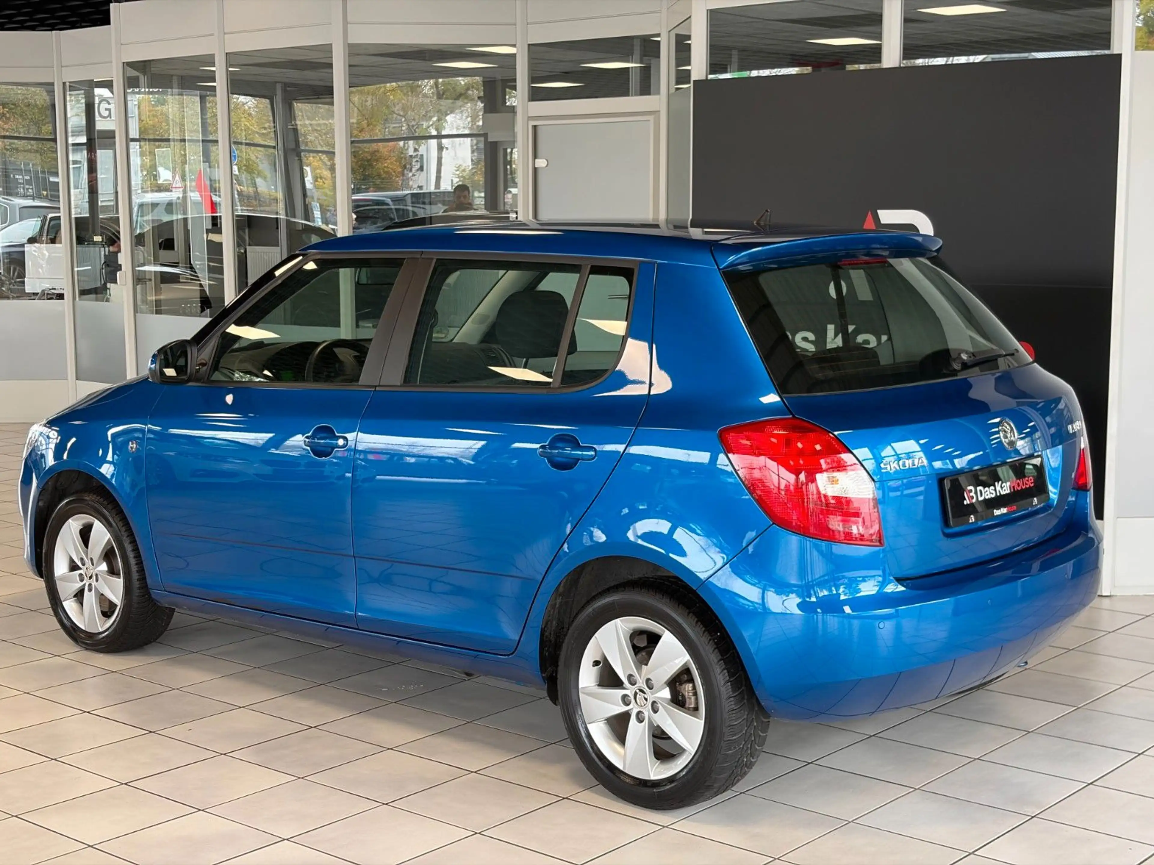 Skoda Fabia 1.2 TSI Ambition · SZH · PDC · 1. Hand — photo 6