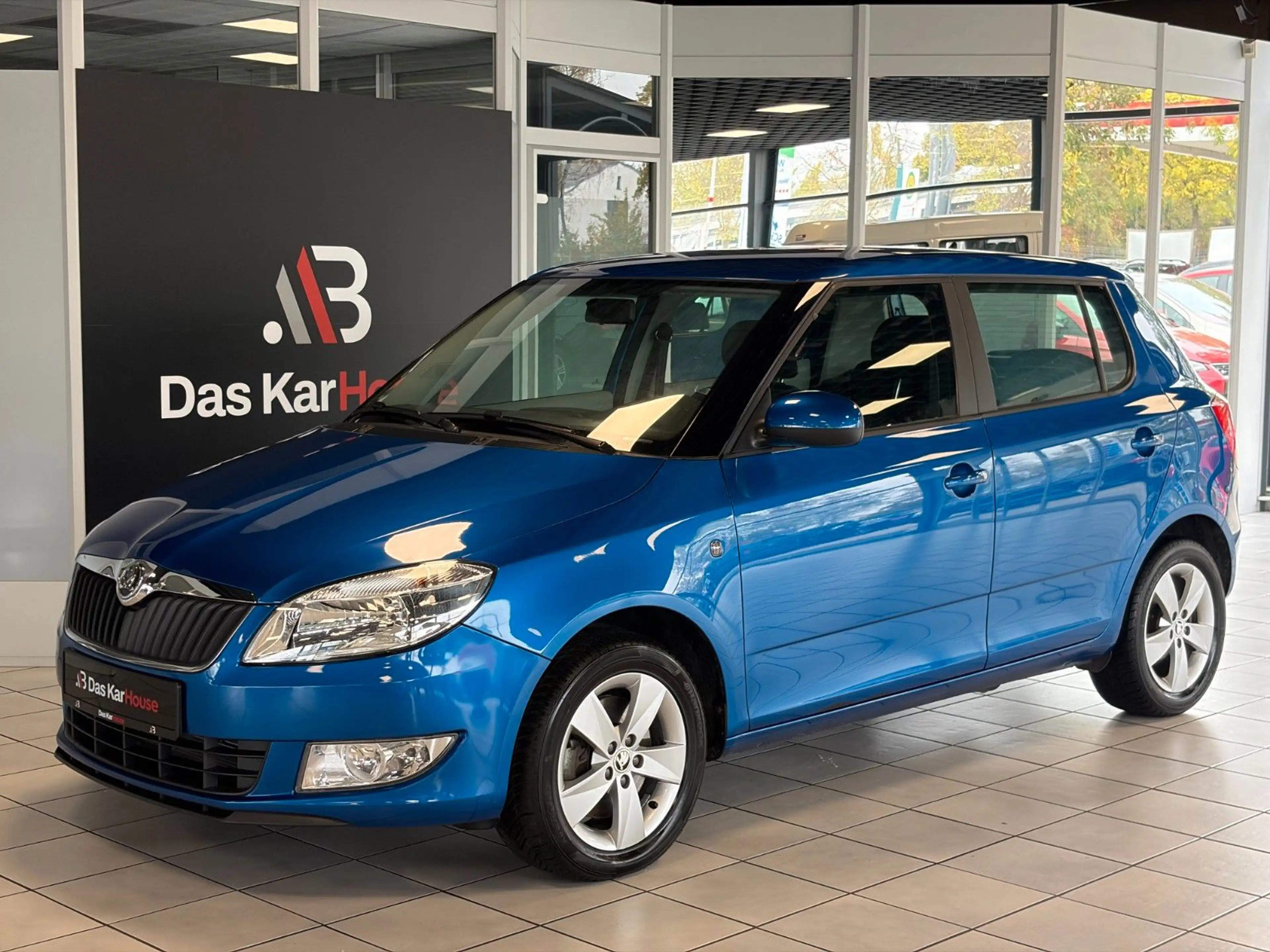 Skoda Fabia 1.2 TSI Ambition · SZH · PDC · 1. Hand — photo 8