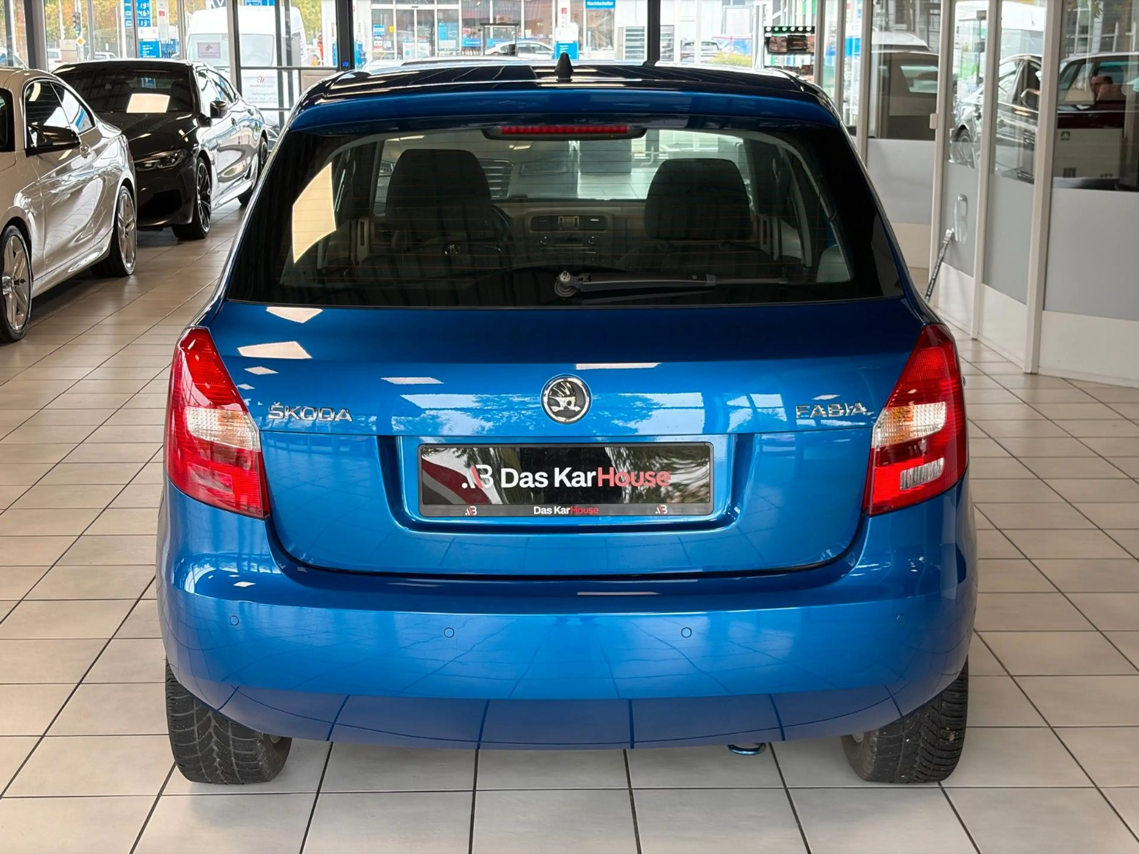 Skoda Fabia 1.2 TSI Ambition · SZH · PDC · 1. Hand — photo 4