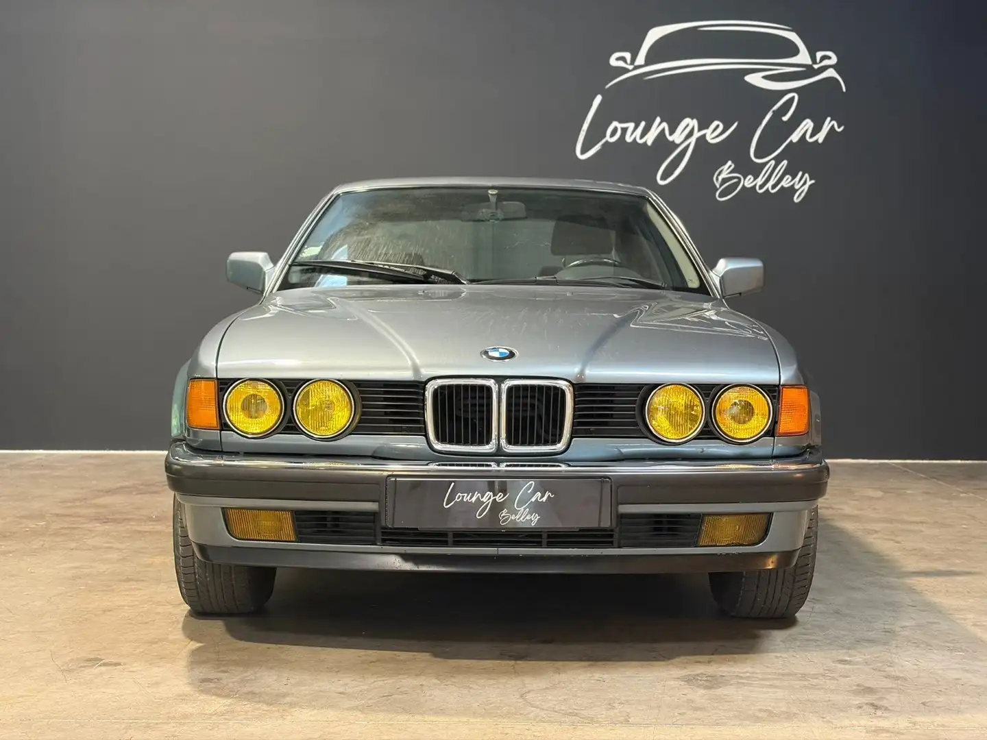 BMW 735 SERIE E32 735i - 3,5l 6 cylindres - Révision complète effectuée - Grau - 2