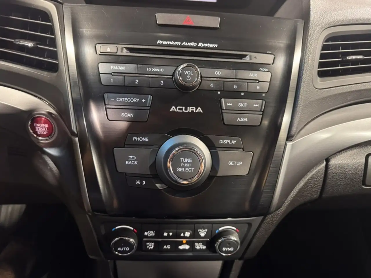 Acura ILX photo Acura ILX