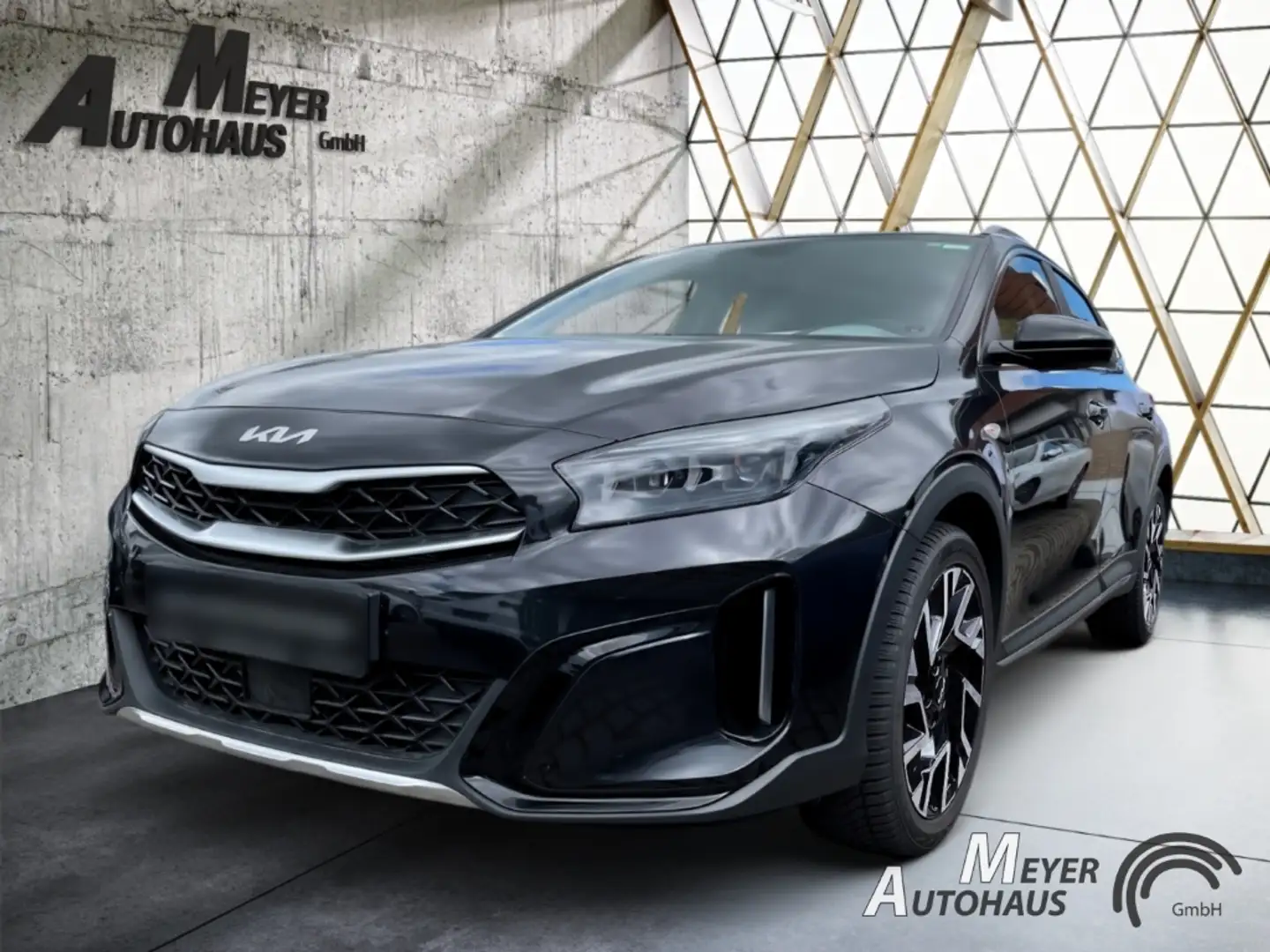 Kia XCeed 1.5 T-GDI 140 PS DCT Vision + Komfort-Paket Czarny - 1