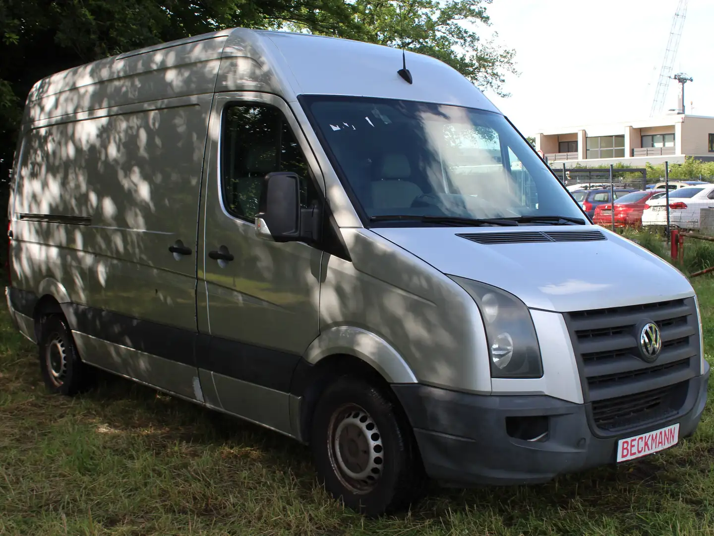 Volkswagen Crafter 35 mittel L2H2 Hochdach Grau - 2