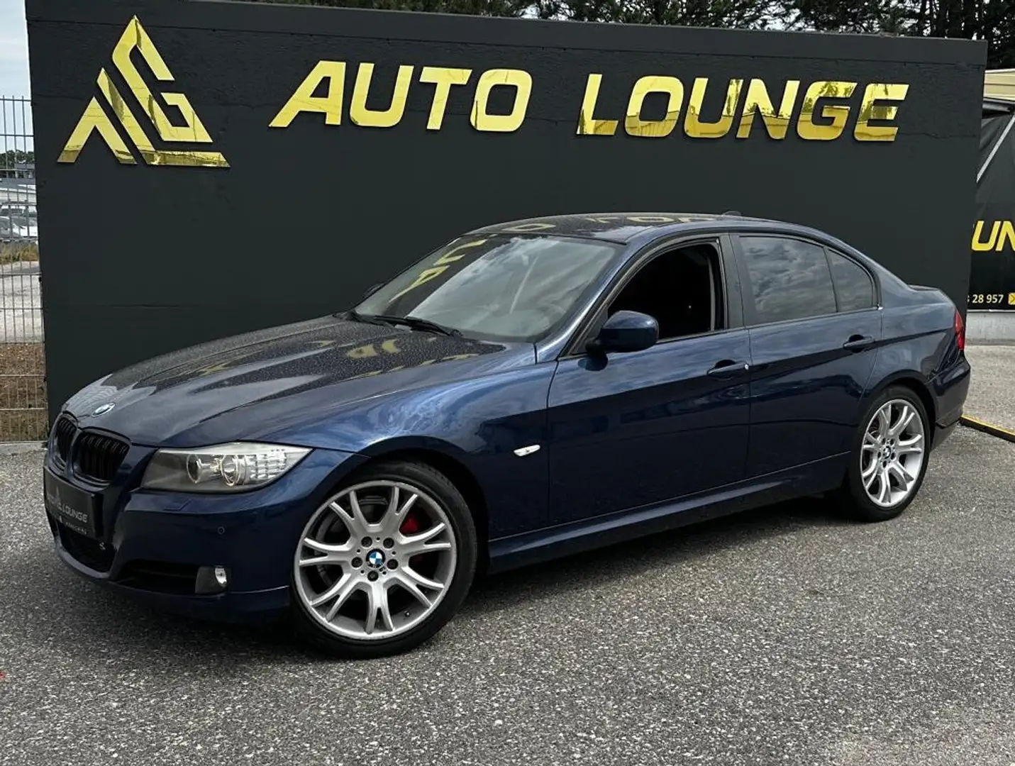 BMW 320 d Blau - 2