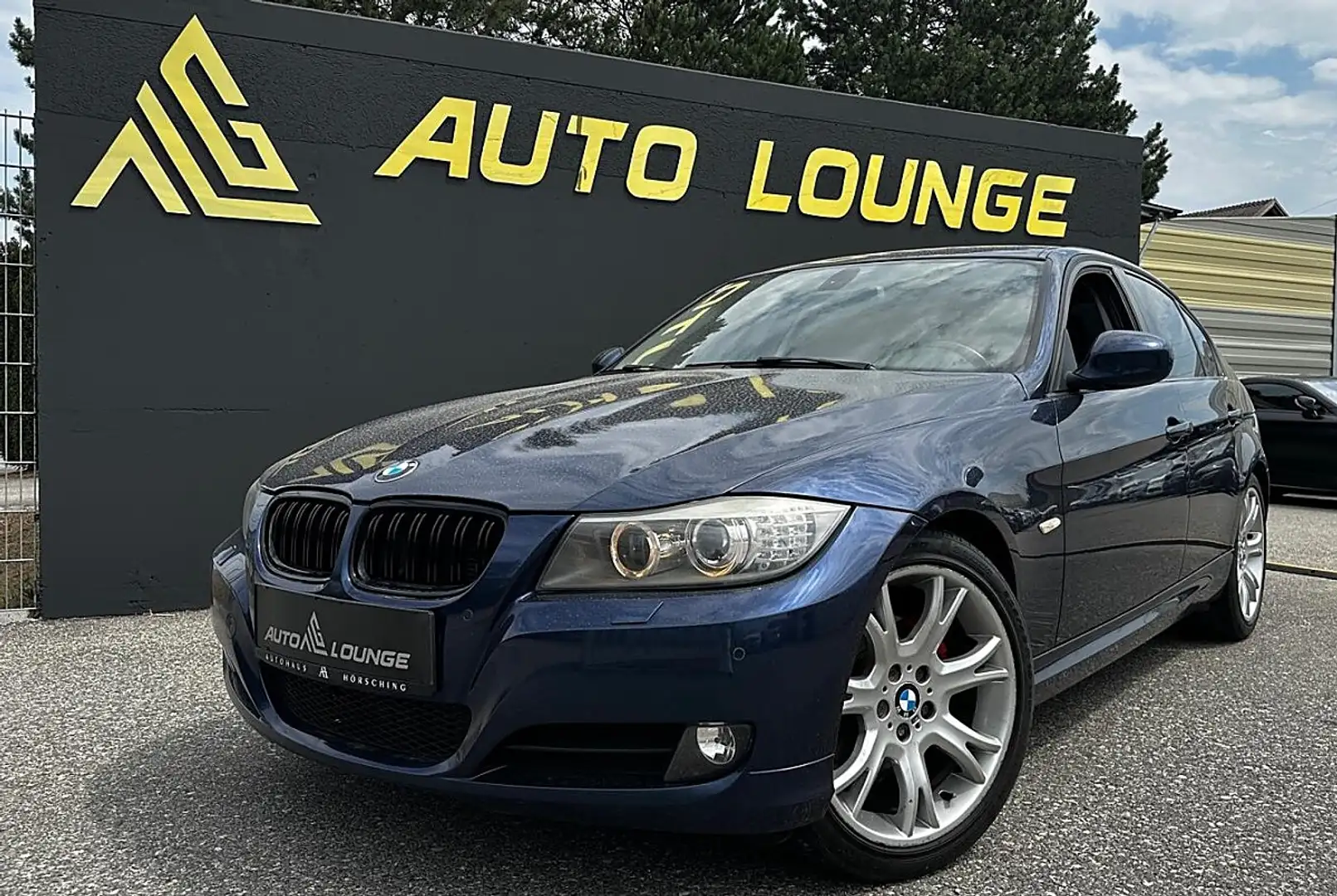 BMW 320 d Blau - 1