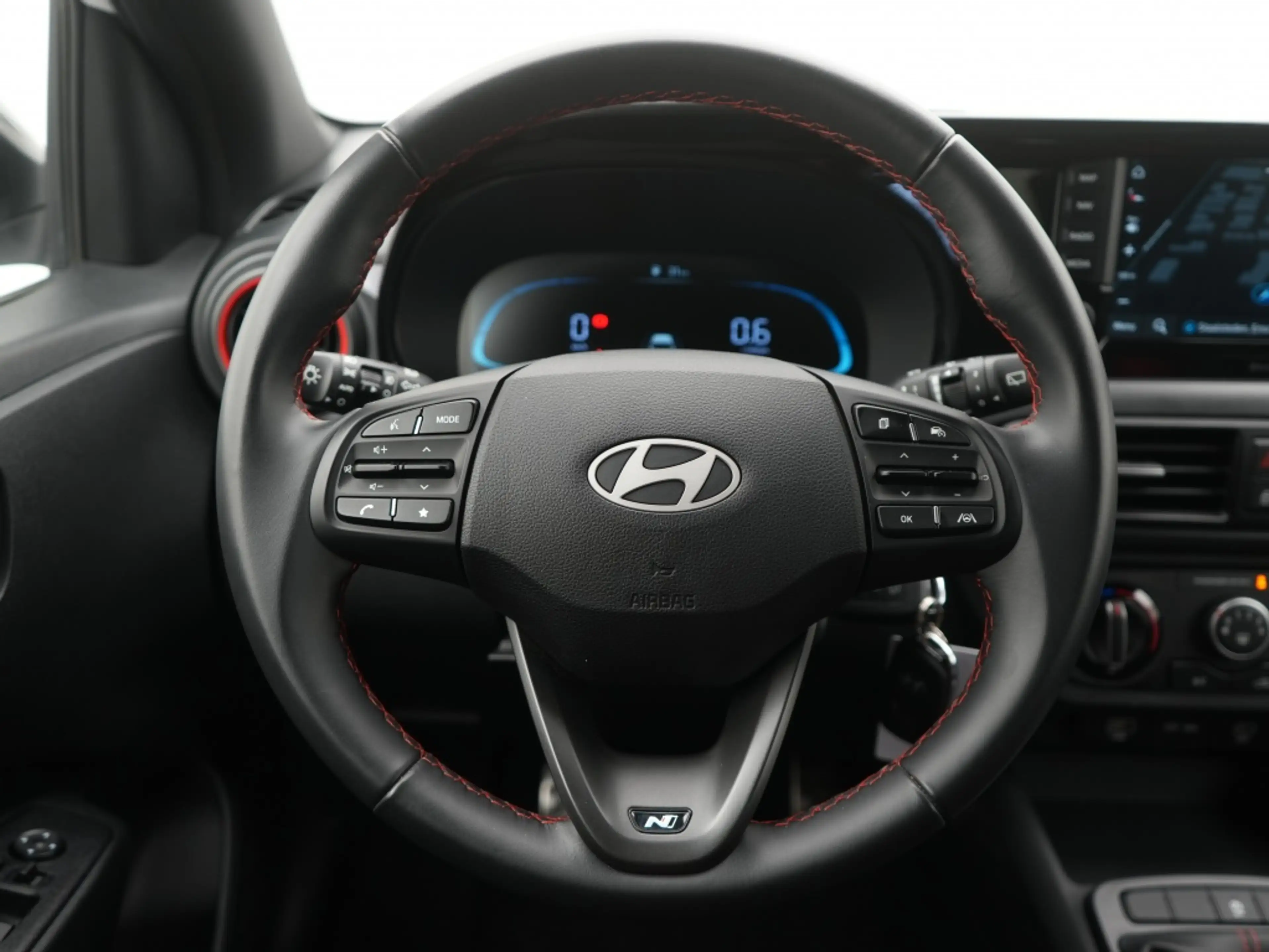 Hyundai i10 1.2 N Line | 4 Cilinder | Private lease 419,- per — photo 3