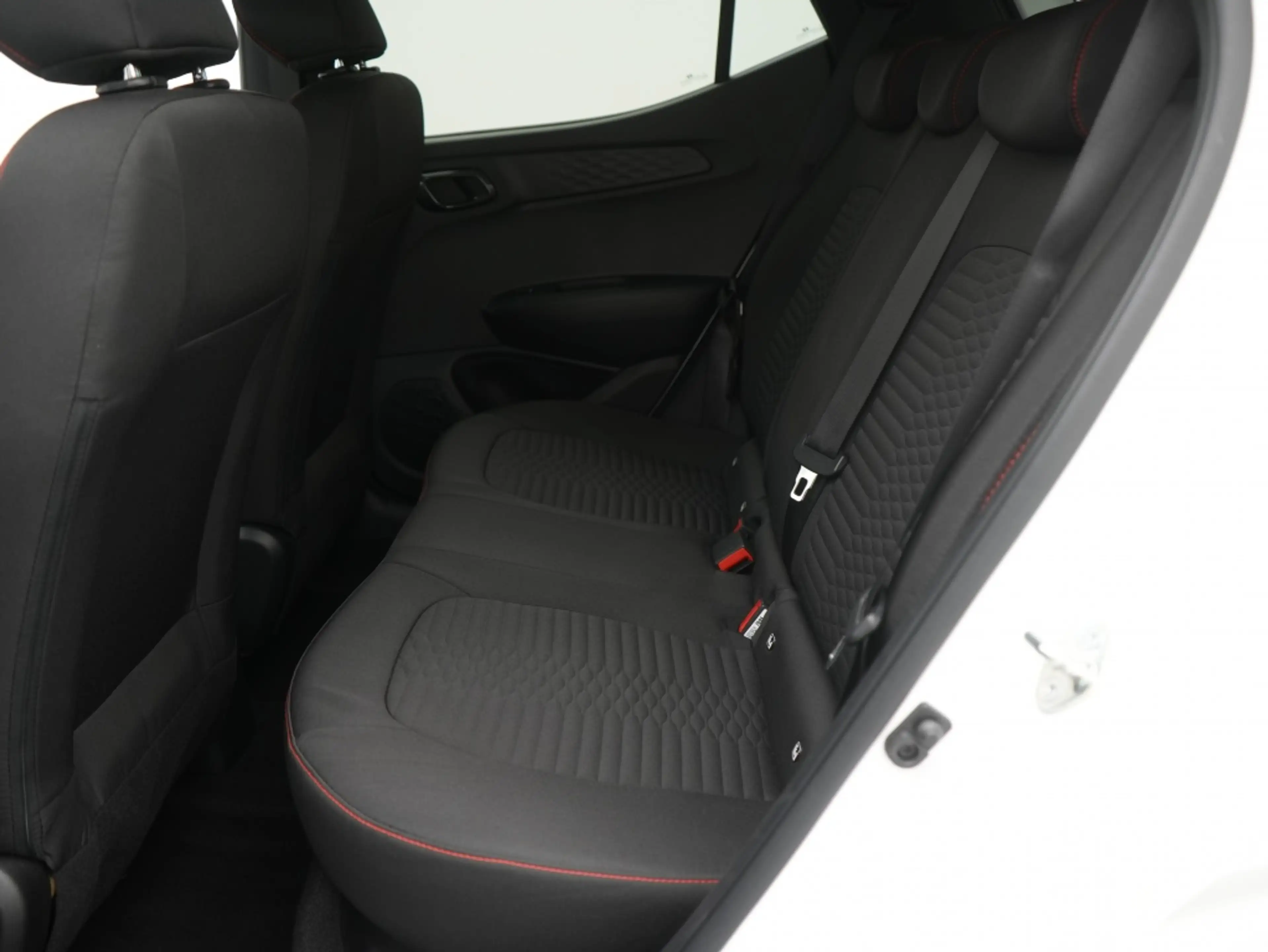 Hyundai i10 1.2 N Line | 4 Cilinder | Private lease 419,- per — photo 15