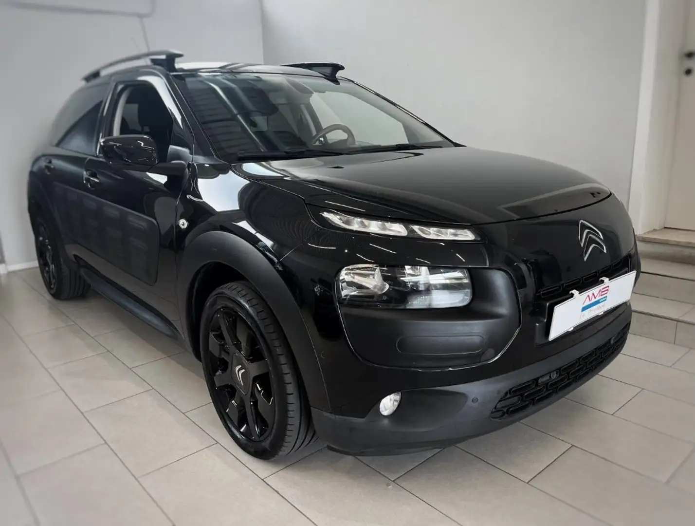 Citroen C4 Cactus 1.2 puretech Shine s Czarny - 1