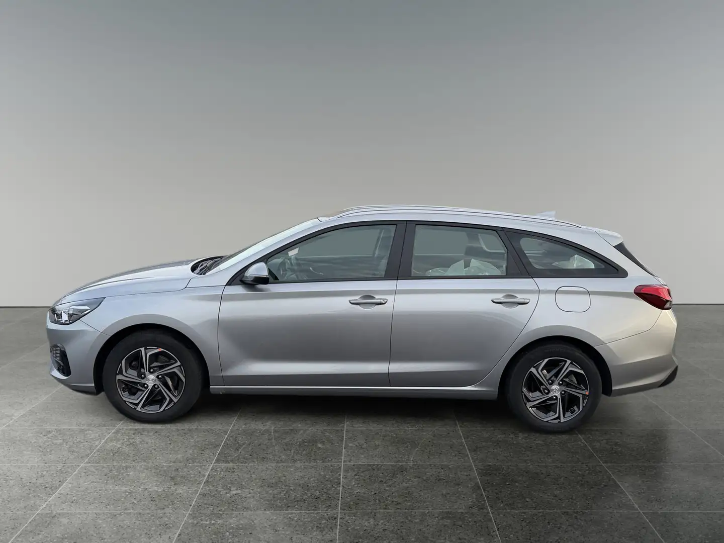 Hyundai i30 Kombi - PD GO 1,5 DPI c2kg1 Silber - 2