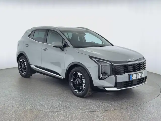 Kia Sportage view 3