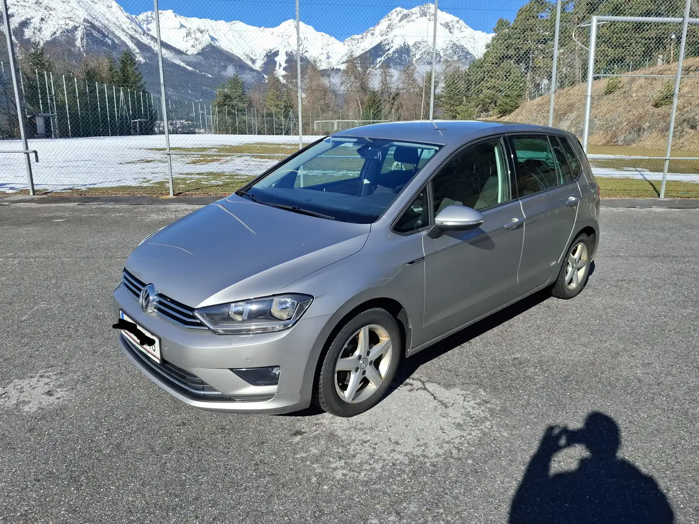 Volkswagen Golf Sportsvan Golf Sportsvan 1,6 TDI Lounge Lounge Silber - 1