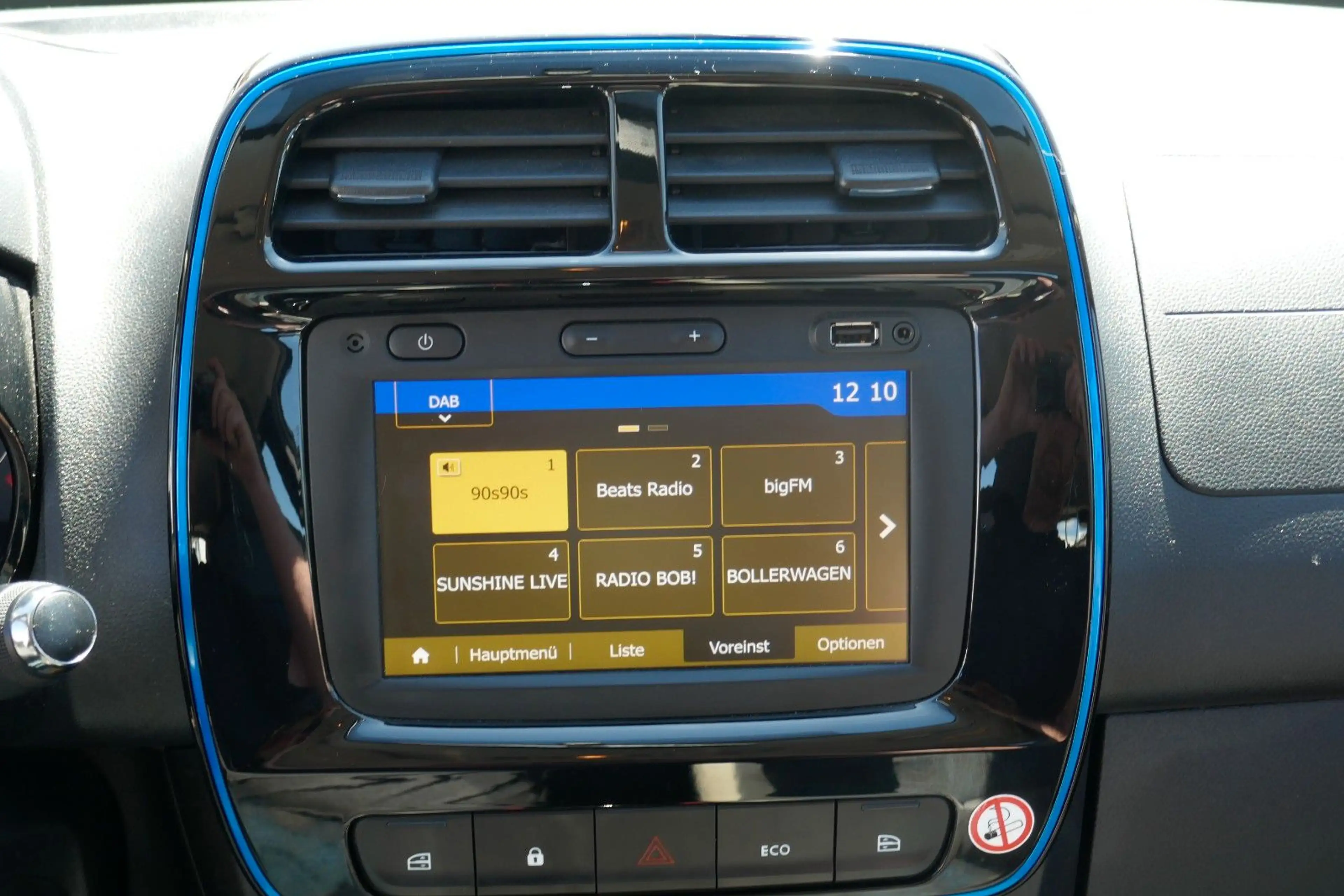 Dacia Spring Electric Comfort Plus NAV/CCS — photo 12