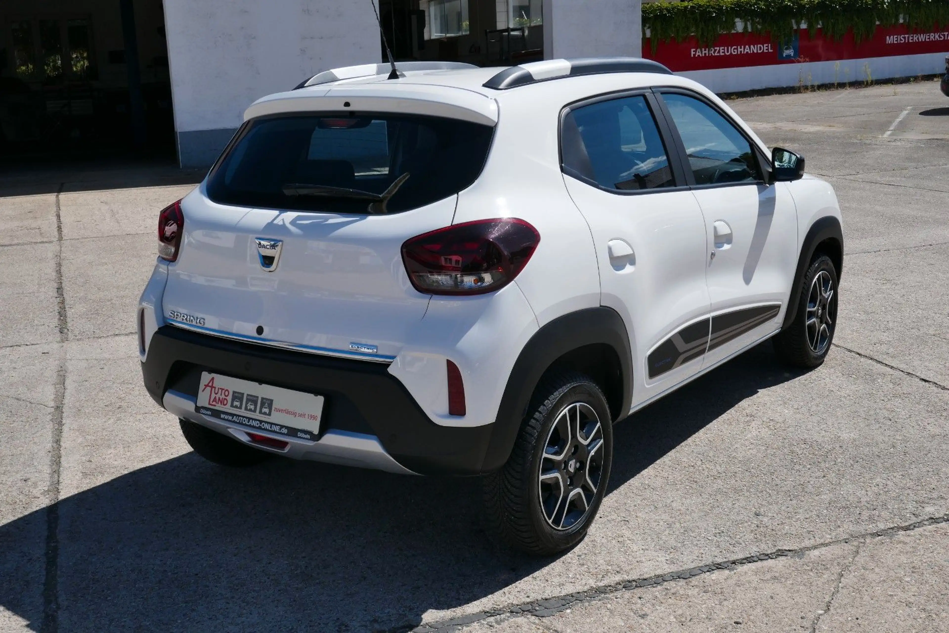 Dacia Spring Electric Comfort Plus NAV/CCS — photo 3