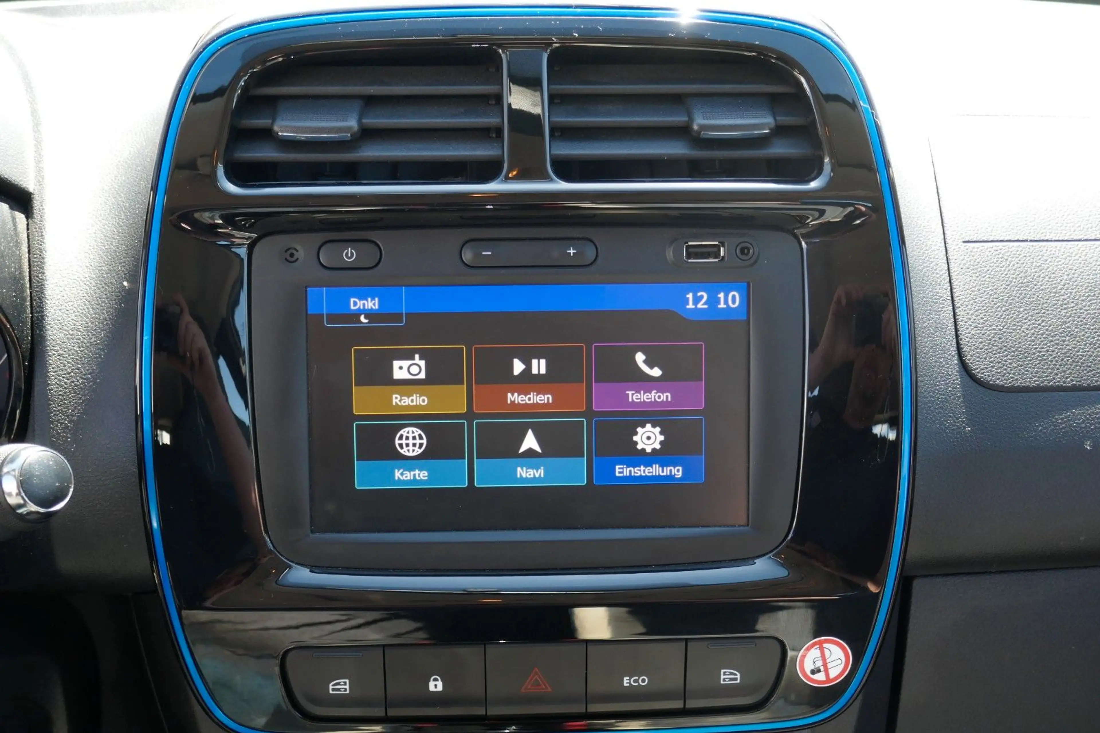 Dacia Spring Electric Comfort Plus NAV/CCS — photo 10