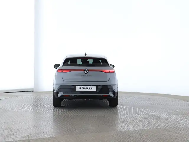Renault Megane E-Tech view 5
