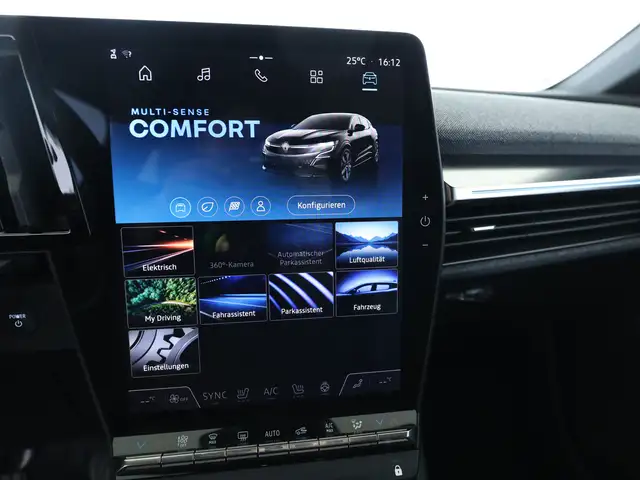 Renault Megane E-Tech view 15