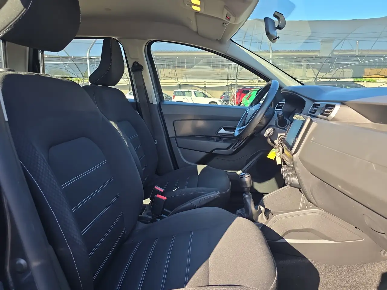 Dacia Duster 1.0 TCE COMFORT GPL 4X2 100CV, миниатюра 18
