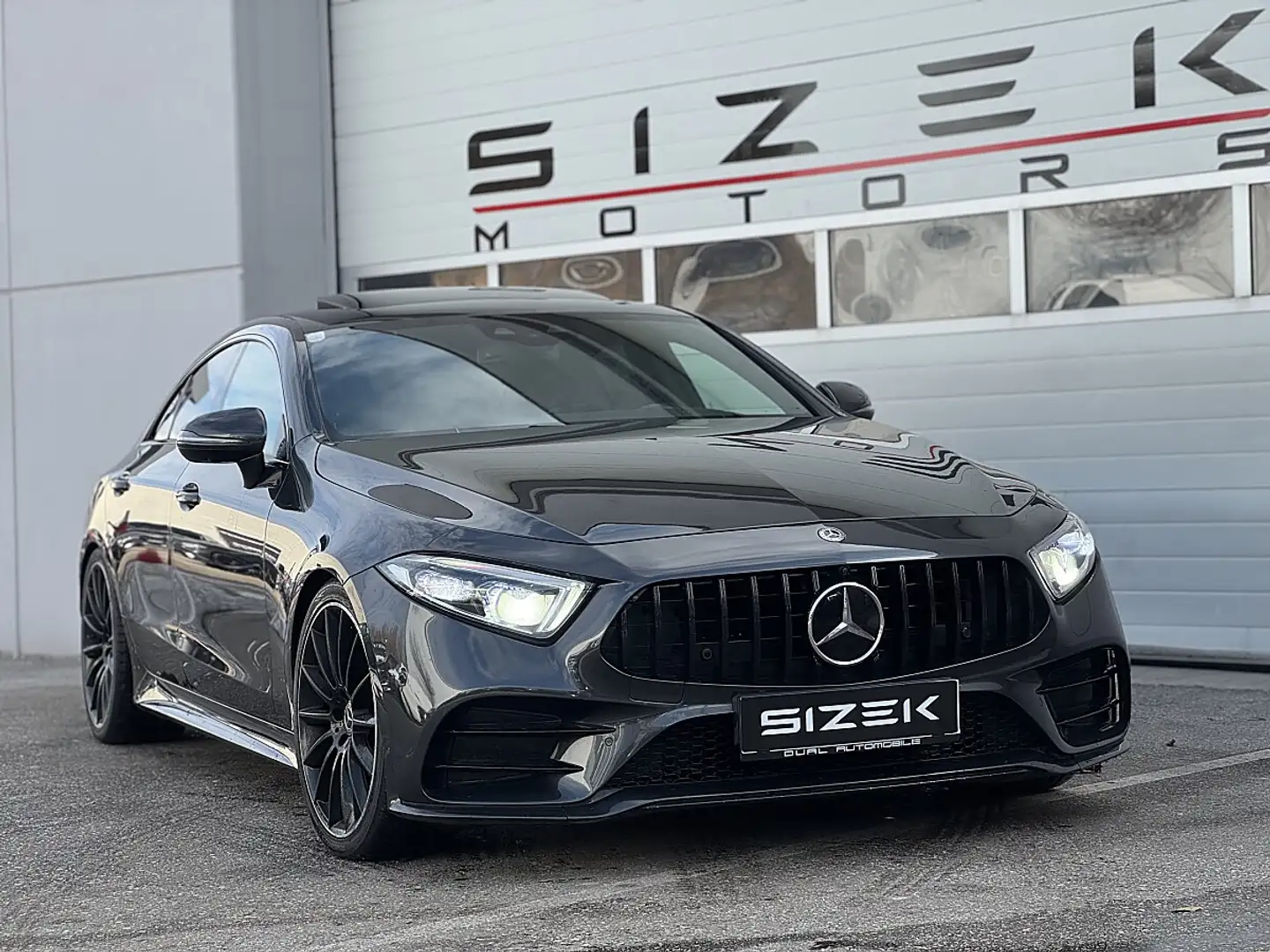Mercedes-Benz CLS 450 4MATIC Aut.|AMG 53 LOOK|LED|ACC|SHD Grau - 2