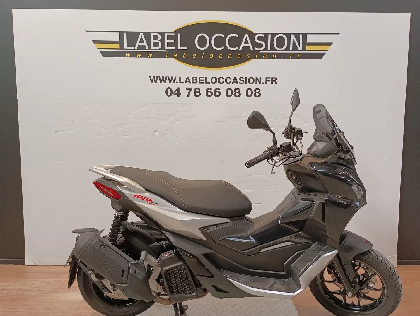 Aprilia SR GT 125 Zwart - 1