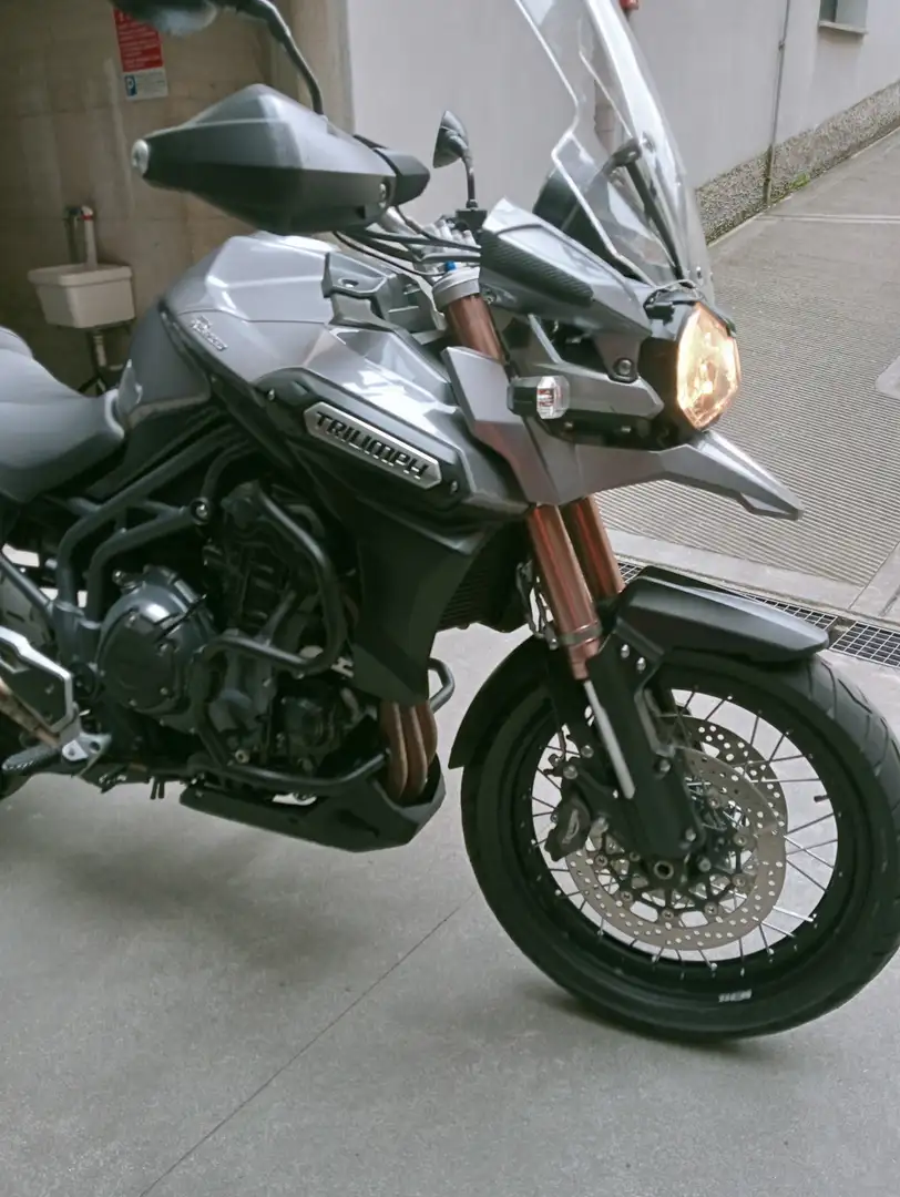 Triumph Tiger 1200 Explorer Gri - 2