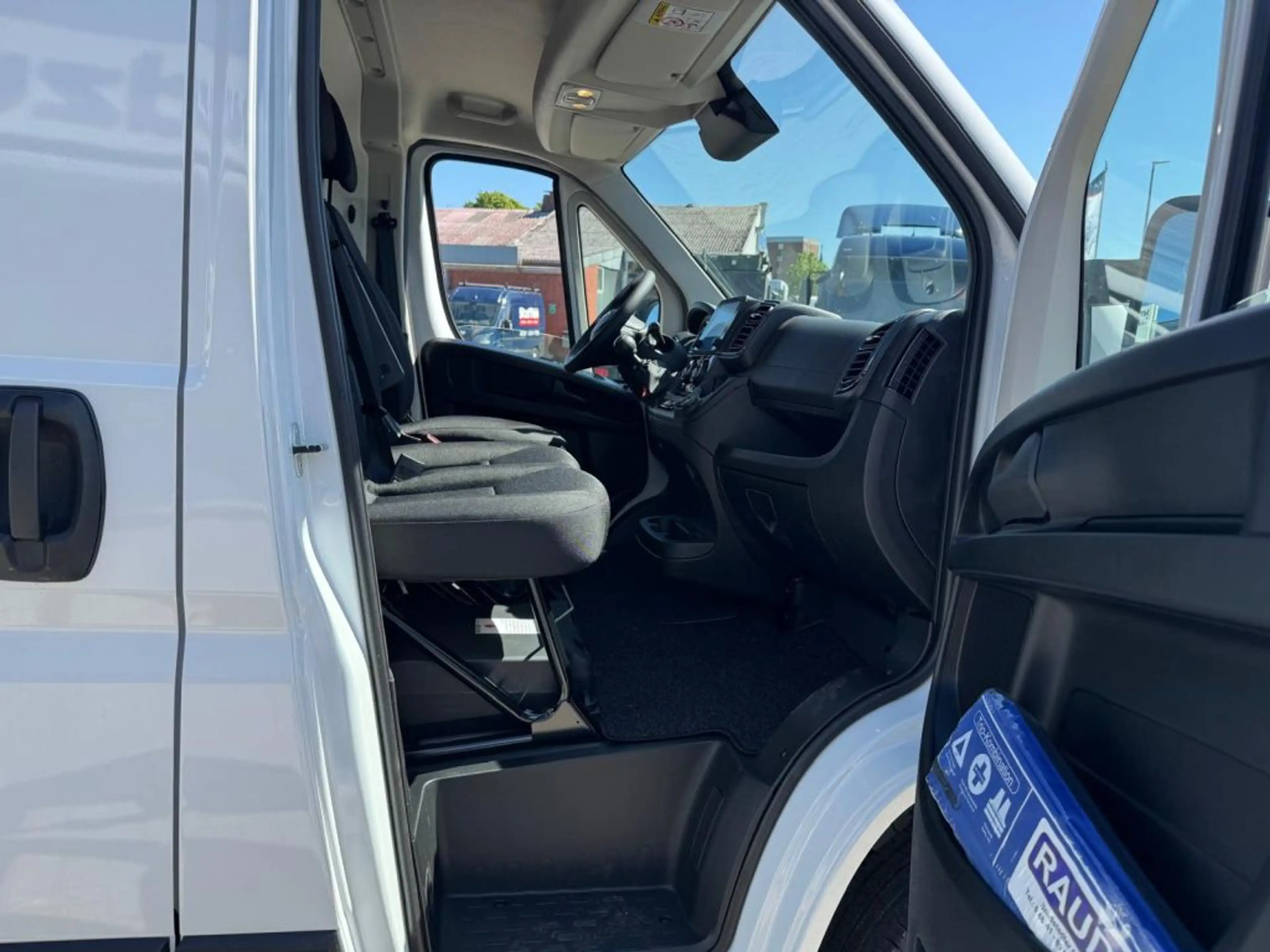 Fiat Ducato L2H2 — photo 10