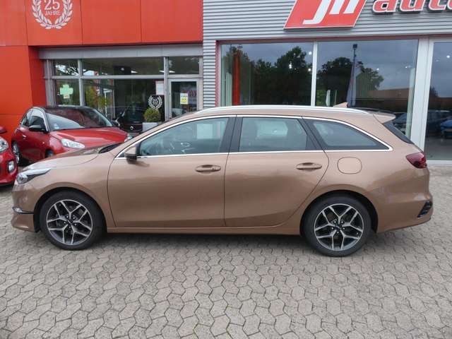 Kia Ceed SW / cee'd SW Spirit*Kamera*Navi*LED*Sitzhzg