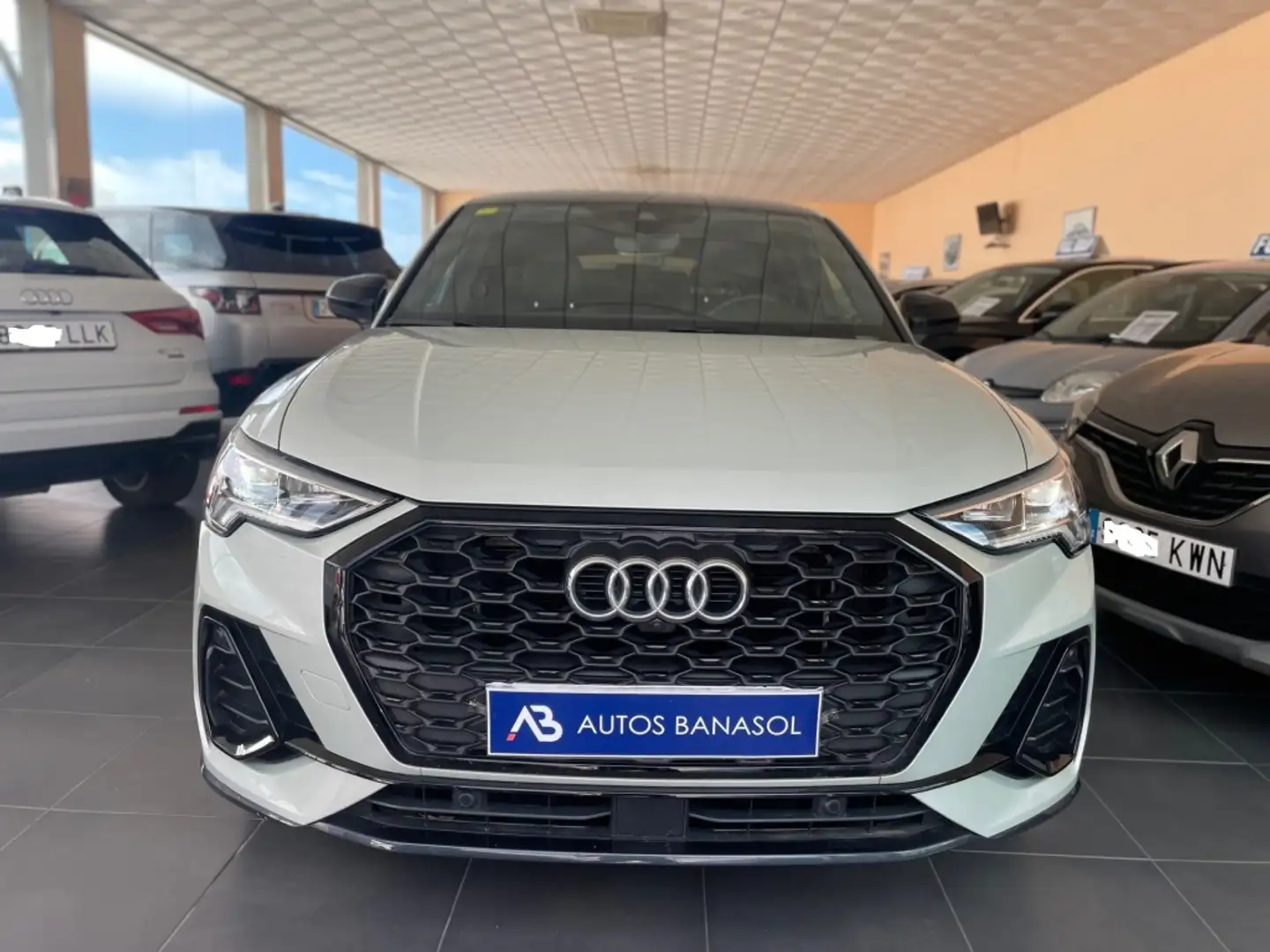 Audi Q3 Sportback 35 TDI Black line S tronic Gris - 1