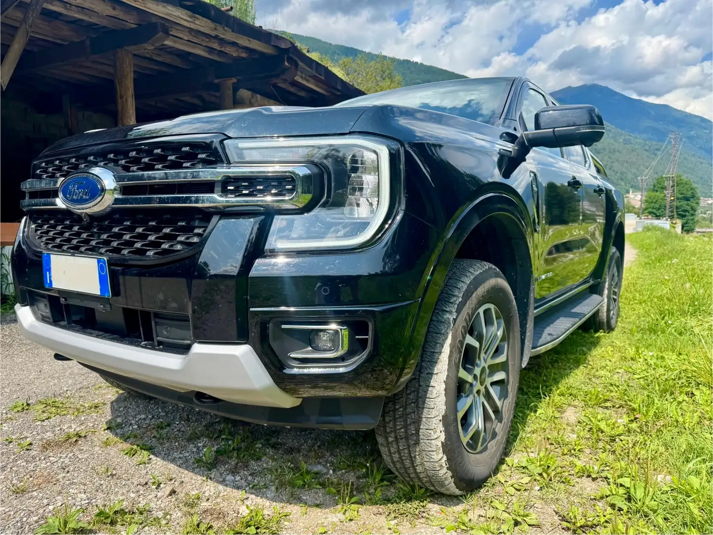 Ford Ranger Ranger VIII '23 2.0 doppia cabina Limited 205cv Nero - 1