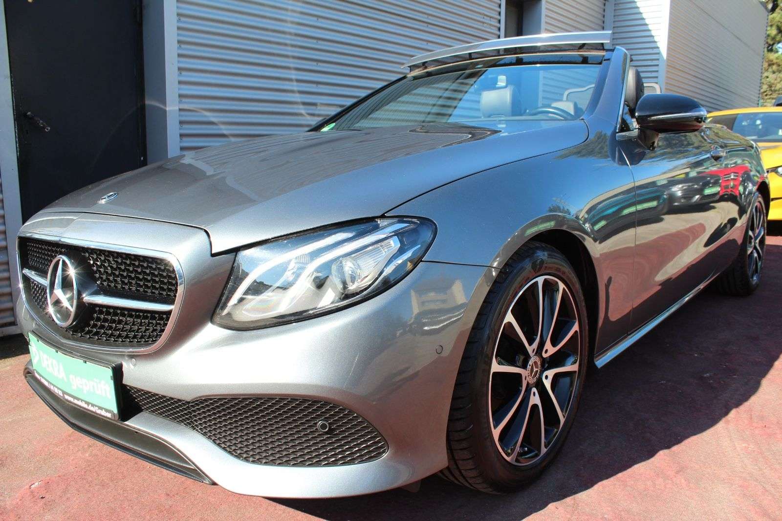 Second hand Mercedes Benz E-Class 200