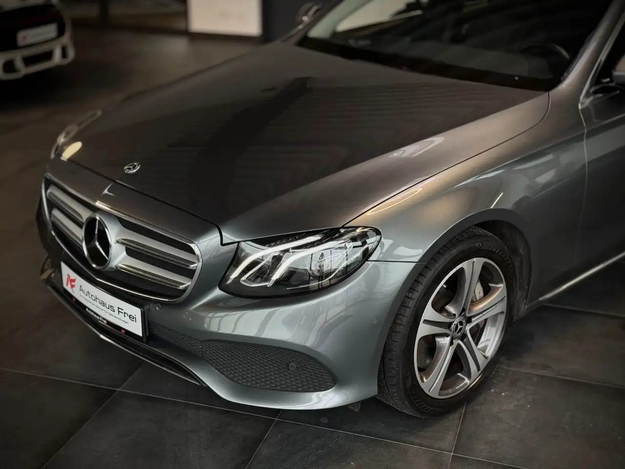 Mercedes-Benz E 400