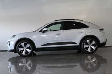 Electric 100 kWh HUD ACC Leder CarPlay LED
