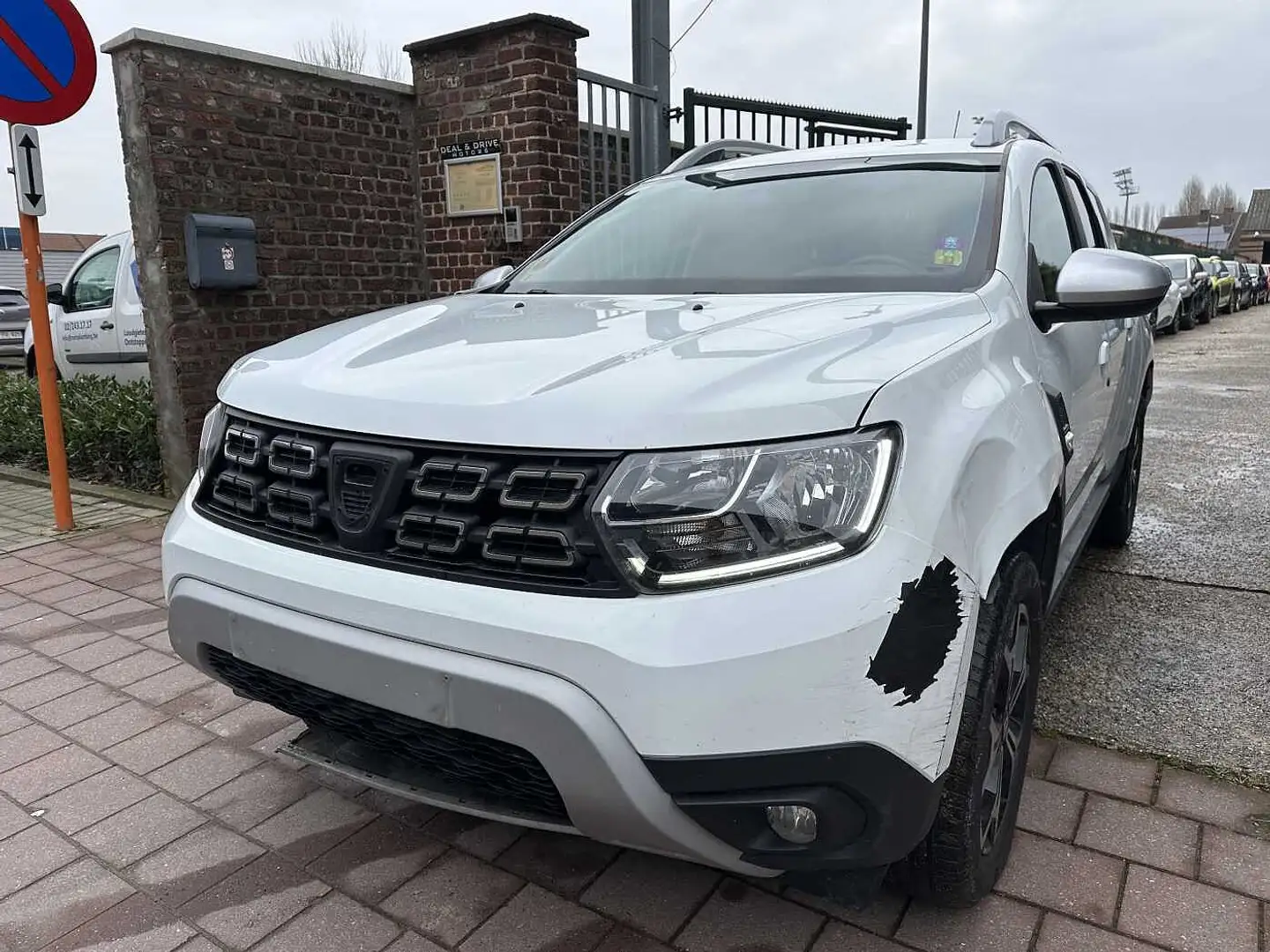 Dacia Duster 1.0 TCE EDITION PRESTIGE MET 69DKM Weiß - 1