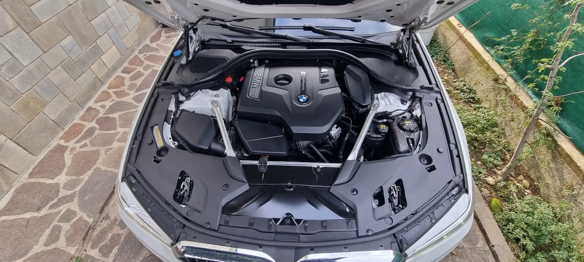 BMW 530 530i Touring xdrive Luxury auto Blanc - 2