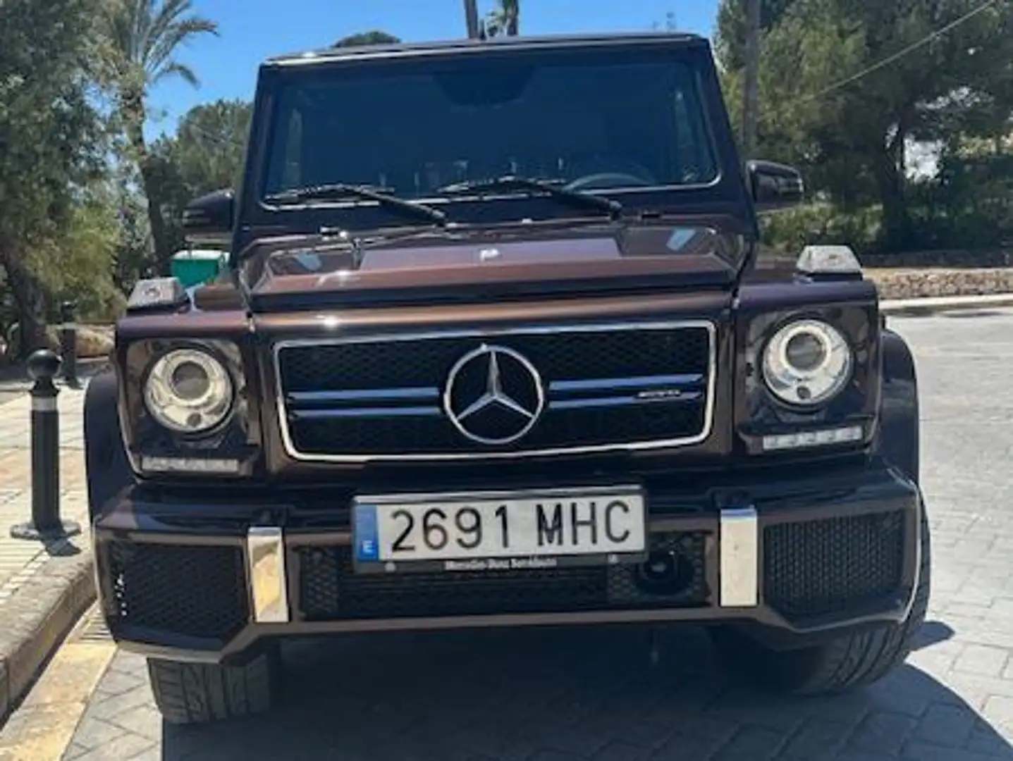 Mercedes-Benz G 63 AMG G 63 AMG Designo Marrón - 2
