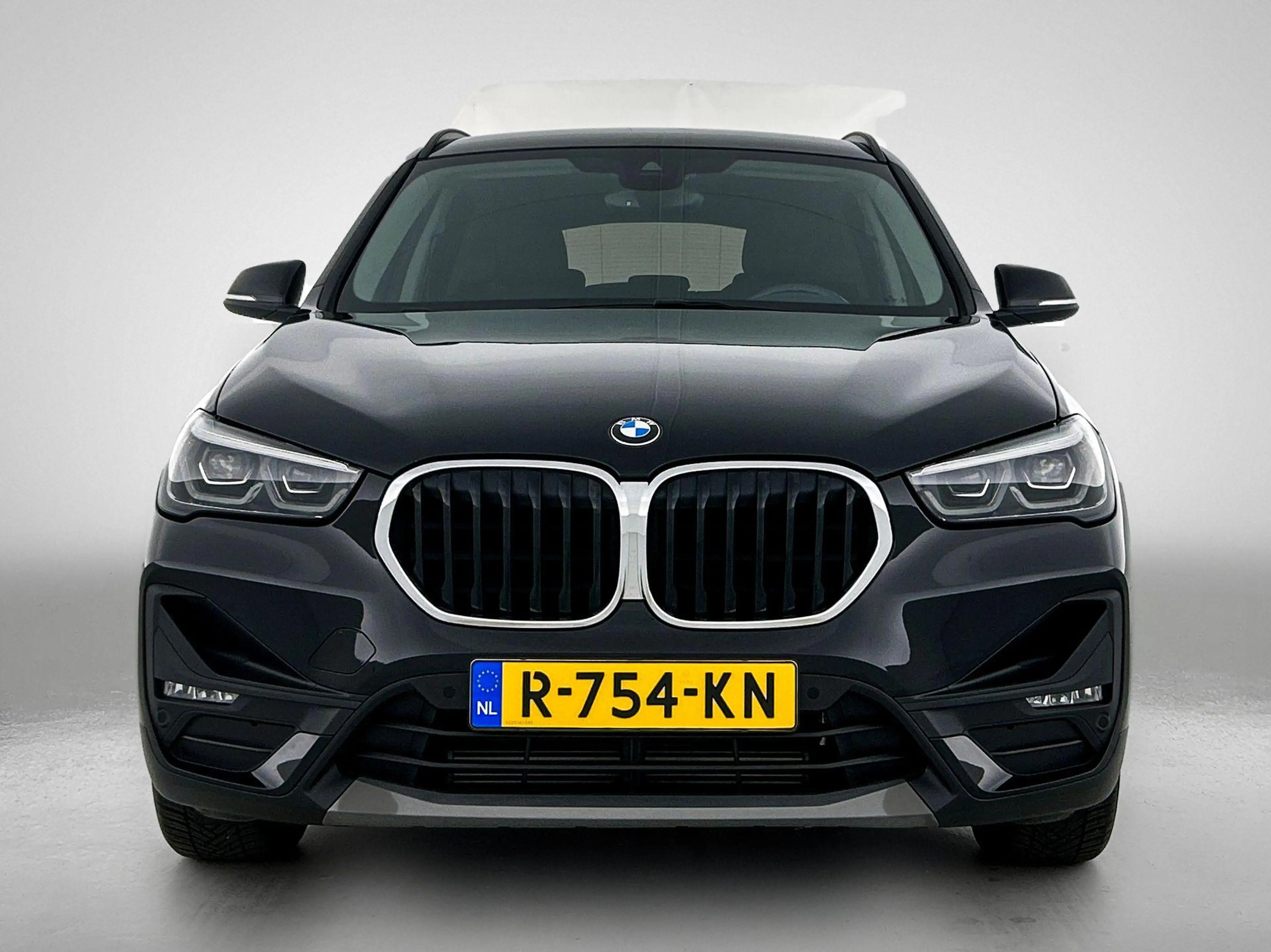 BMW X1 xDrive25e Executive | Navigatie | Climate control — photo 5