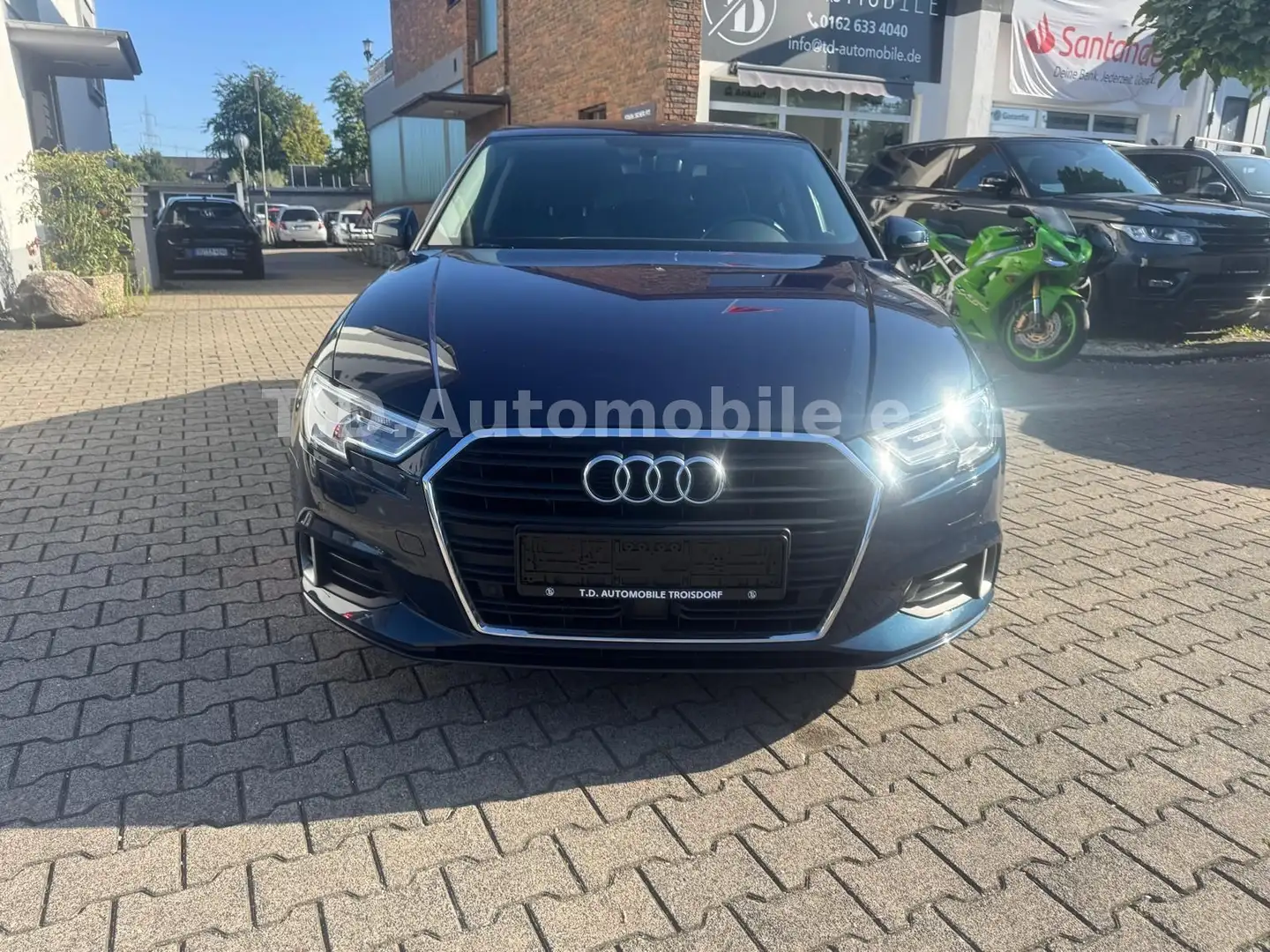 Audi A3 Limousine 35 TDI sport Bleu - 2