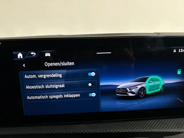 Mercedes-Benz A-Class view 27