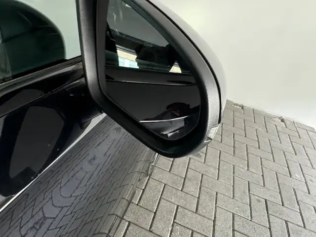 Mercedes-Benz A-Class view 16