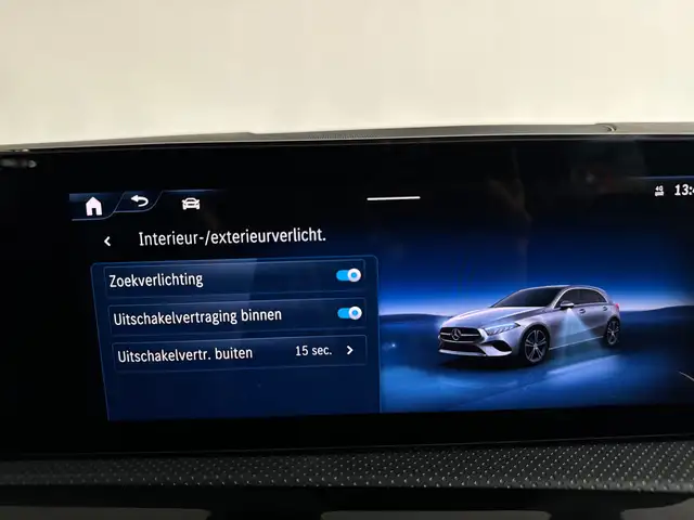 Mercedes-Benz A-Class view 29