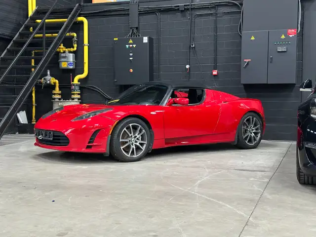 Tesla Roadster V2.5 - HEATED SEATS - BROKEN HV BATTERY