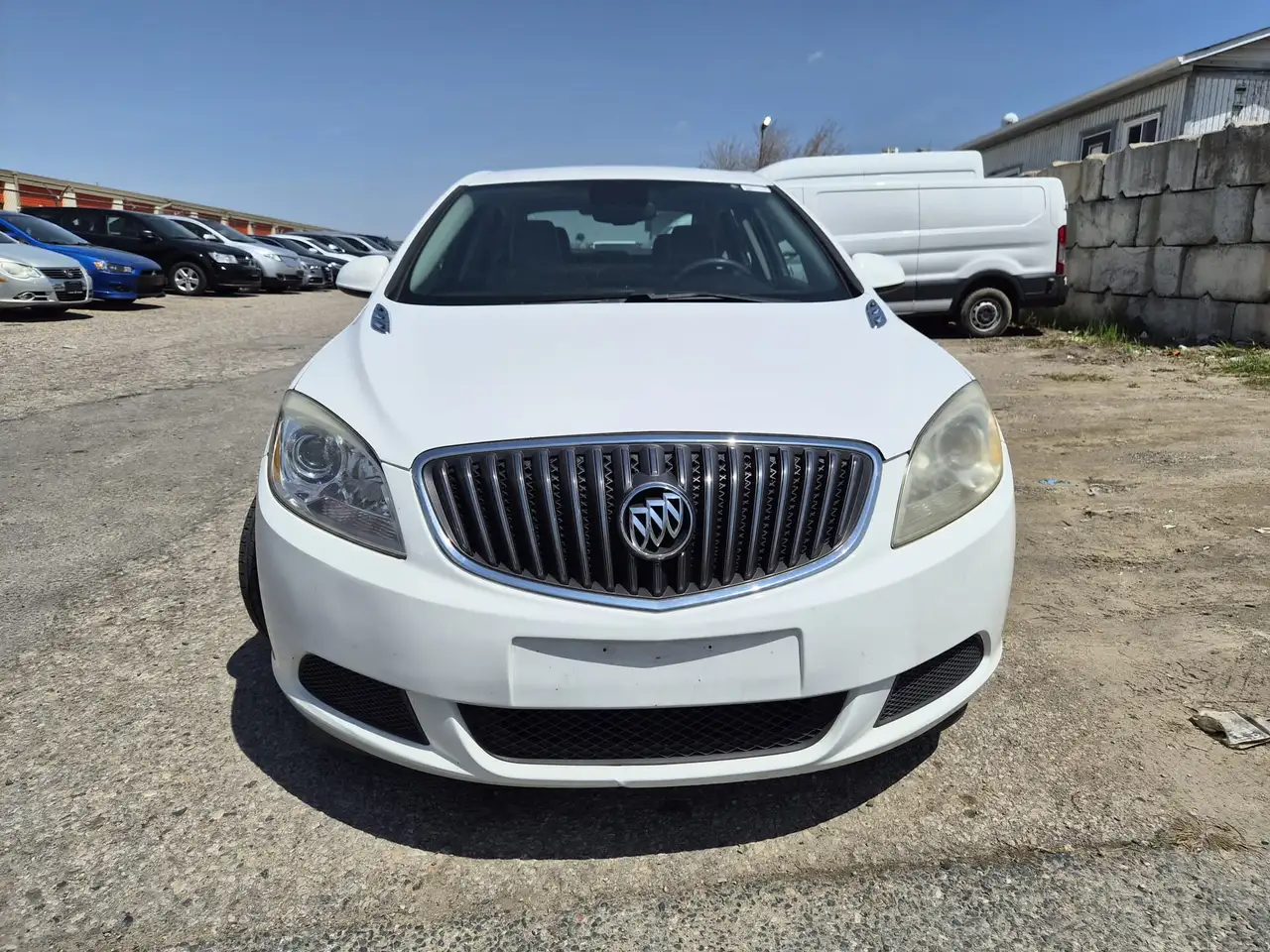 Buick Verano снимка Buick Verano