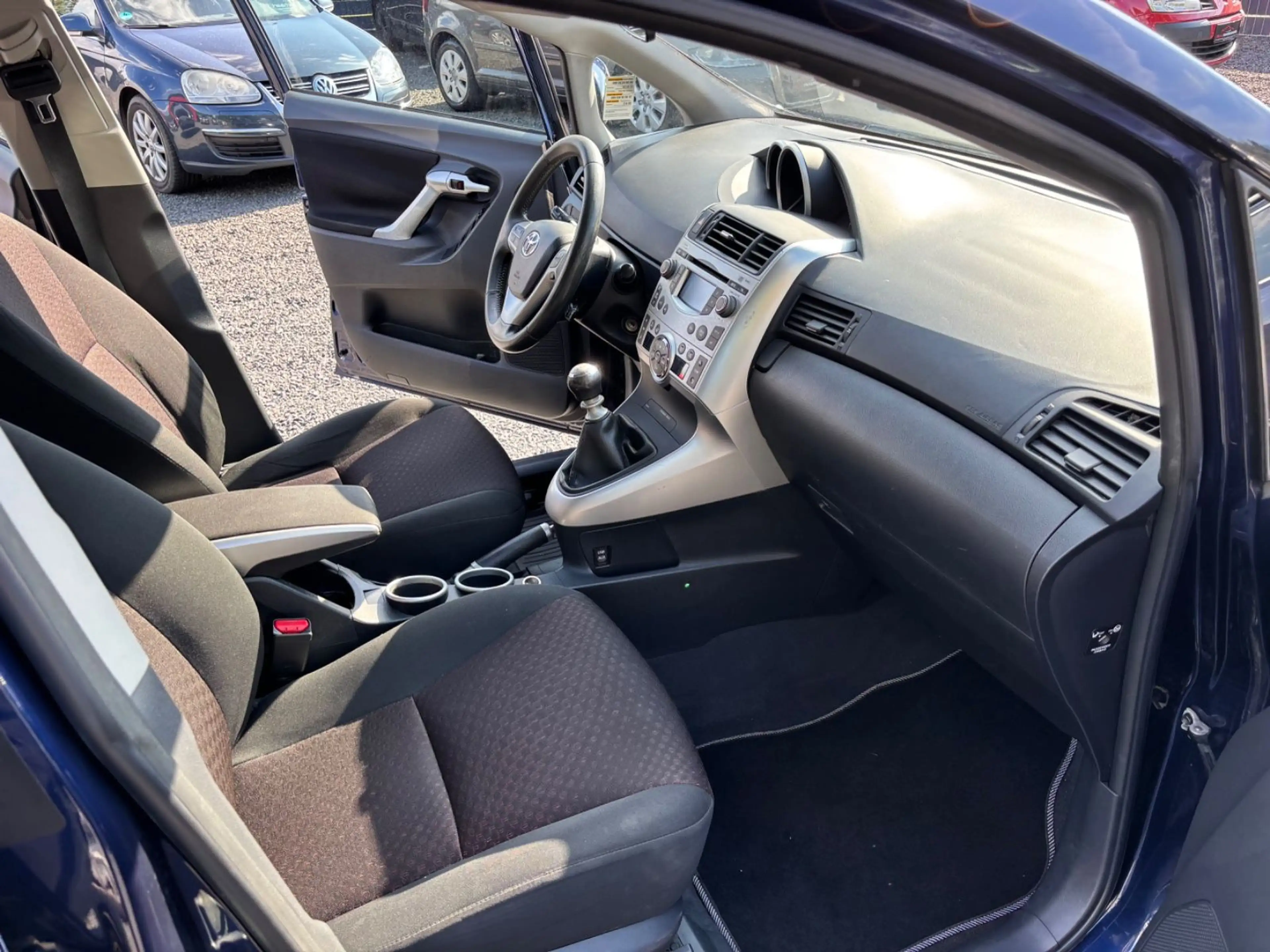 Toyota Verso Edition — photo 11