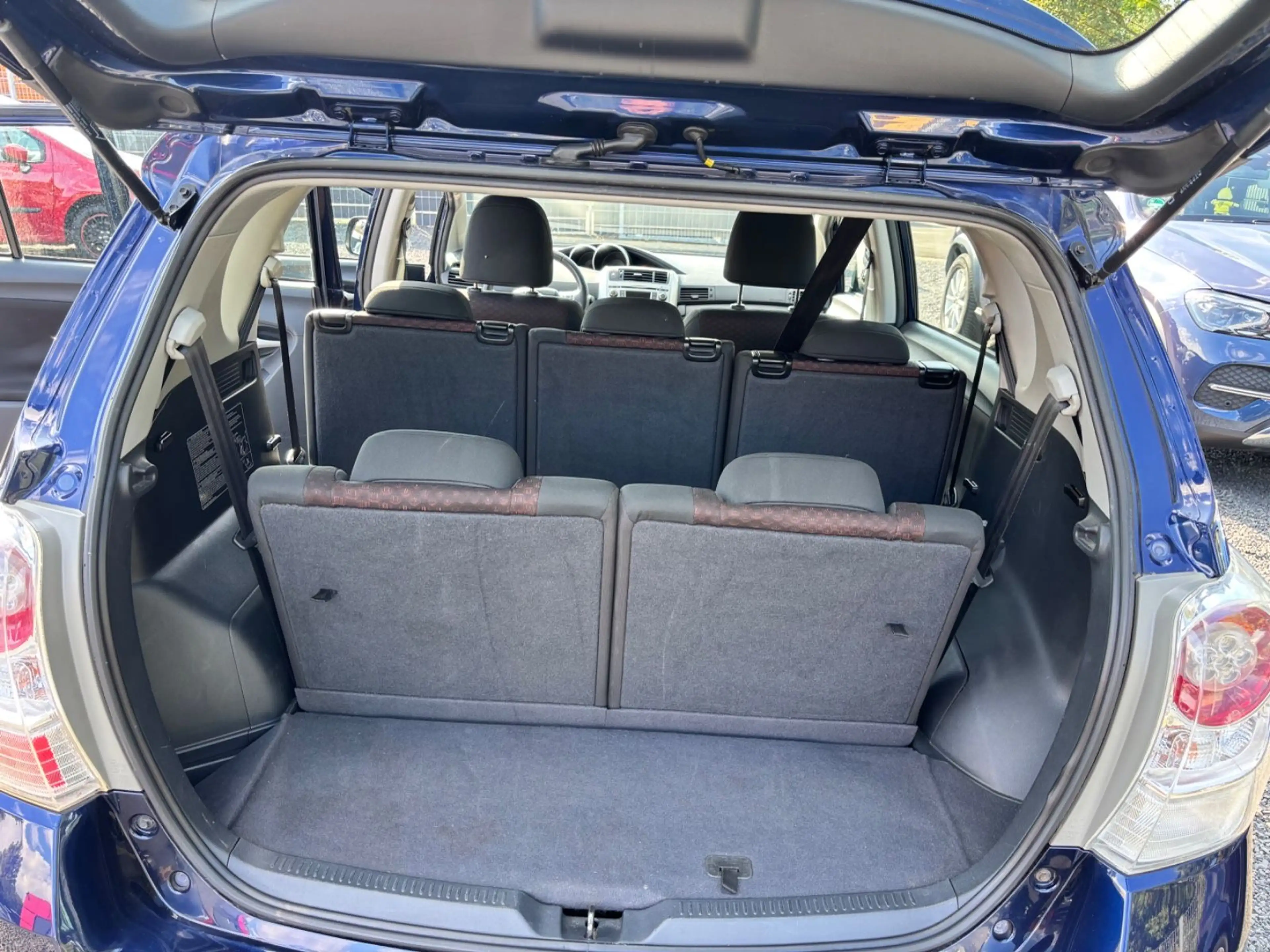Toyota Verso Edition — photo 15