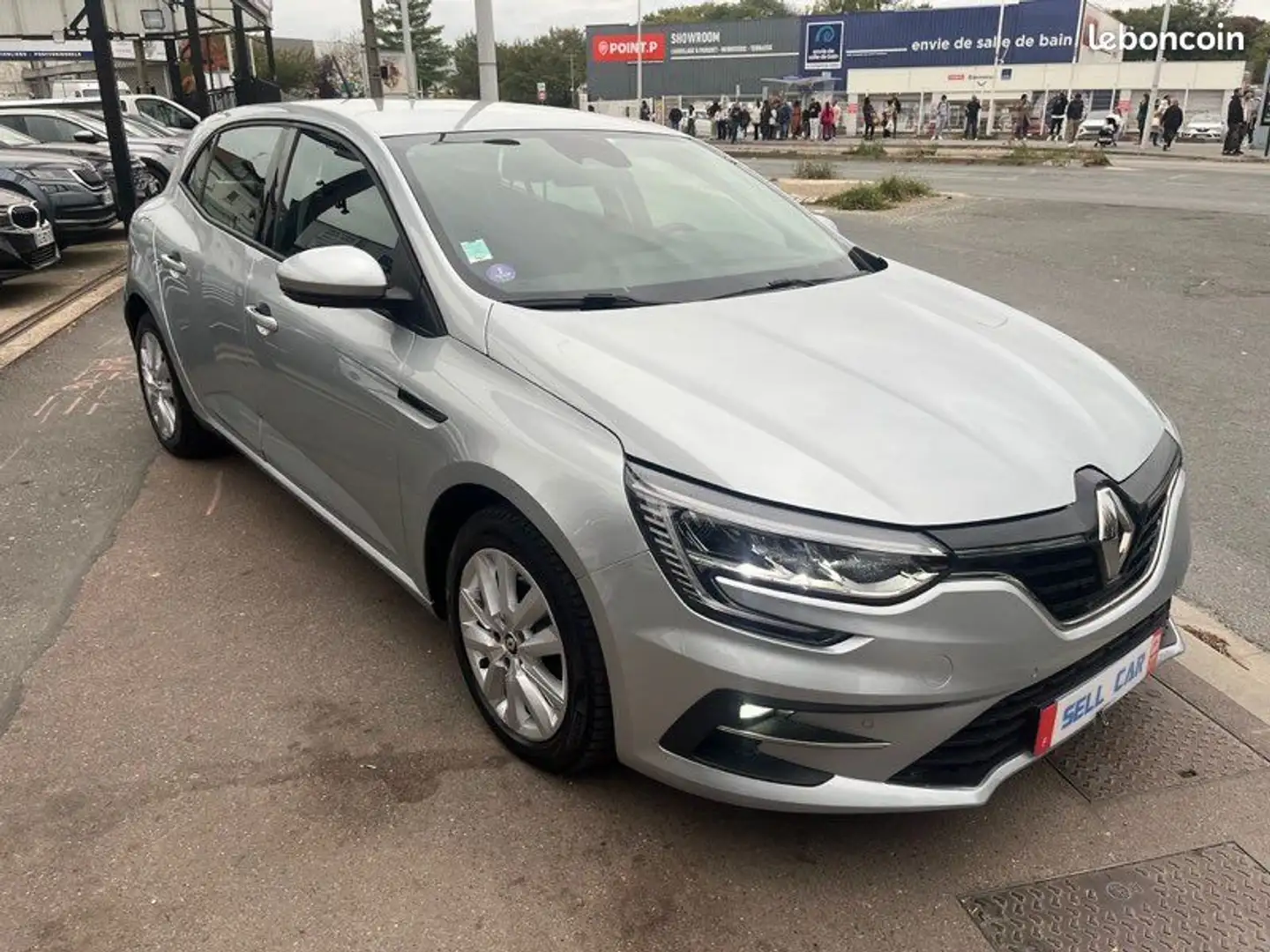 Renault Megane Mégane (2) 1.3 tce 140 EDC BUSINESS 04-2022 Gris - 2
