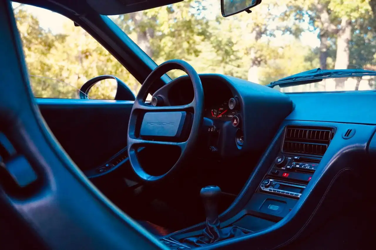 Porsche 928 S 4.7L 310 ch, foto 6