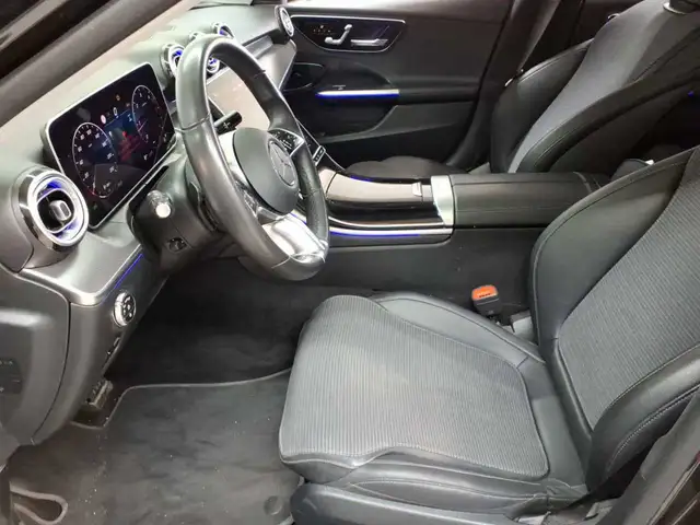 Mercedes-Benz C-Class view 7